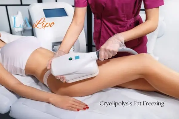 Woman receiving coolsculpting Wigan treatment on her thighs